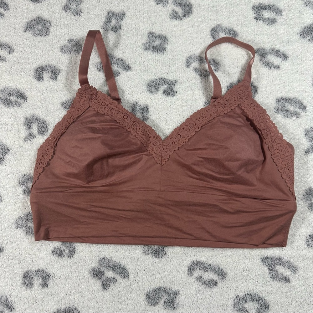 AERIE Sunnie lace padded triangle bralette LARGE D